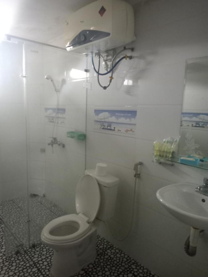 Linh Homestay And Motorbikes Rent Ha Giang Exteriör bild