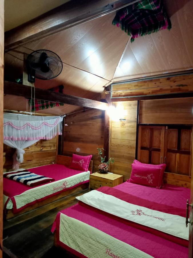 Linh Homestay And Motorbikes Rent Ha Giang Exteriör bild